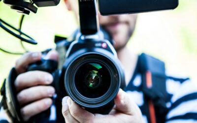 10 YouTube Topics to Talk About That Will Go Viral in 2025